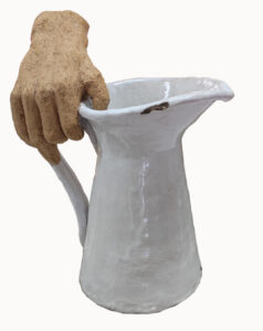 jarra y mano 01a