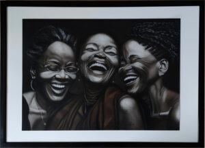 Tres mujeres riendo